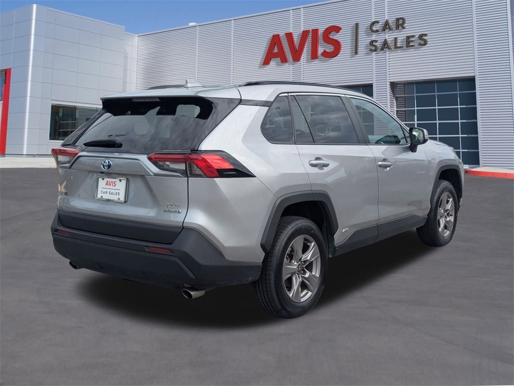 Thumbnail: 2024 Toyota RAV4 - 6