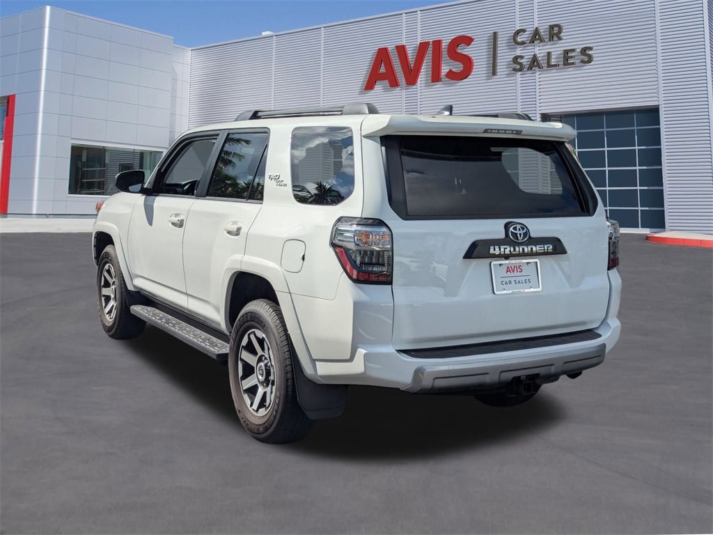 Thumbnail: 2024 Toyota 4Runner - 10