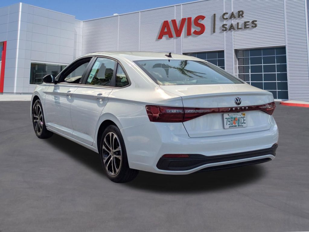 Thumbnail: 2025 Volkswagen Jetta - 10