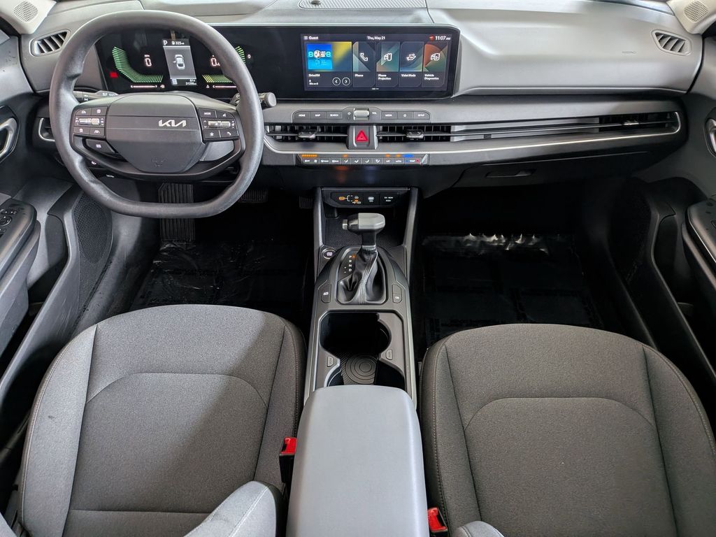 Thumbnail: 2025 Kia K4 - 28