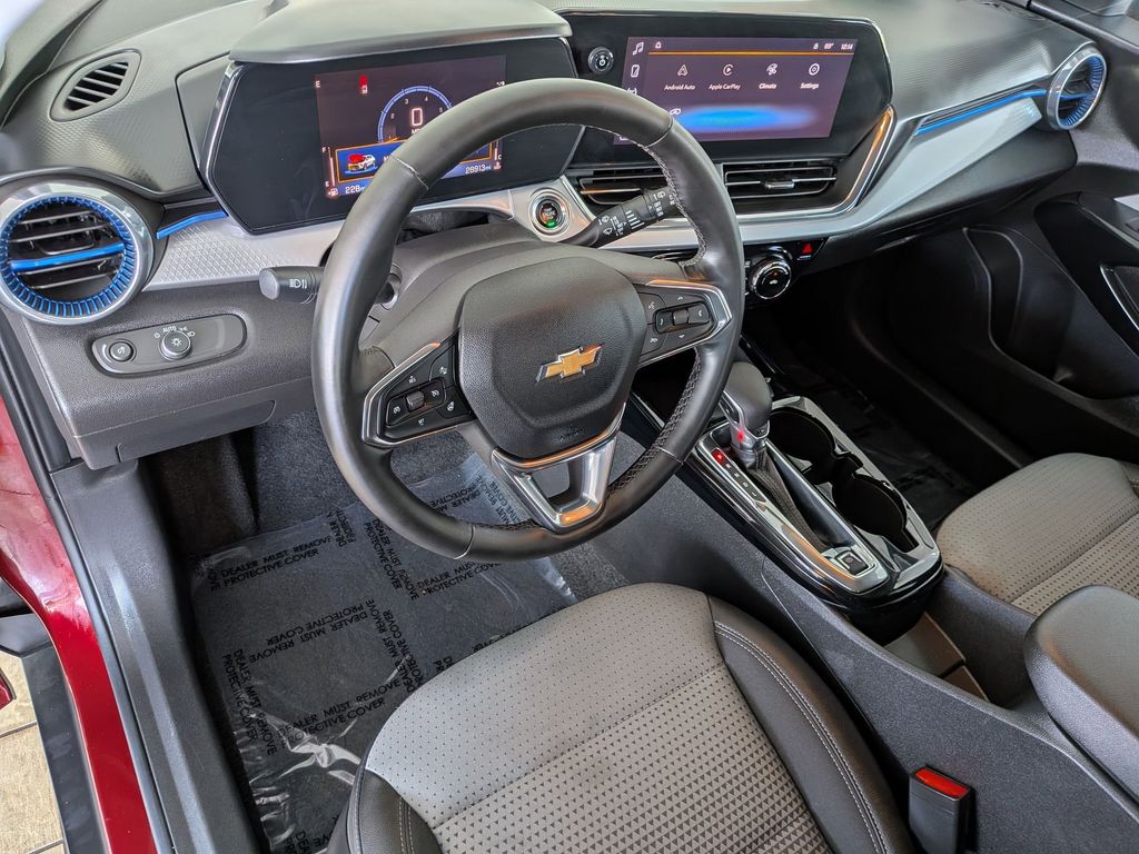 Thumbnail: 2025 Chevrolet Trax - 13