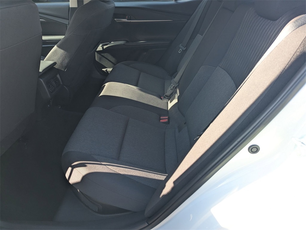 Thumbnail: 2025 Toyota Camry - 23