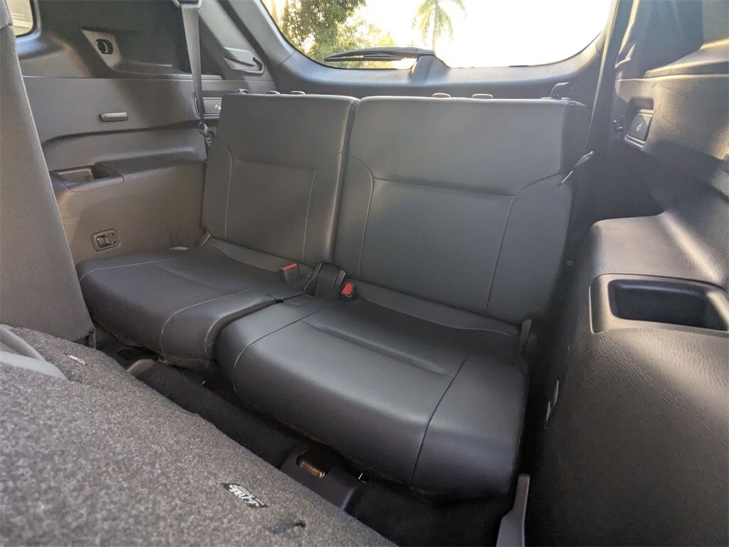 Thumbnail: 2025 Mitsubishi Outlander - 30