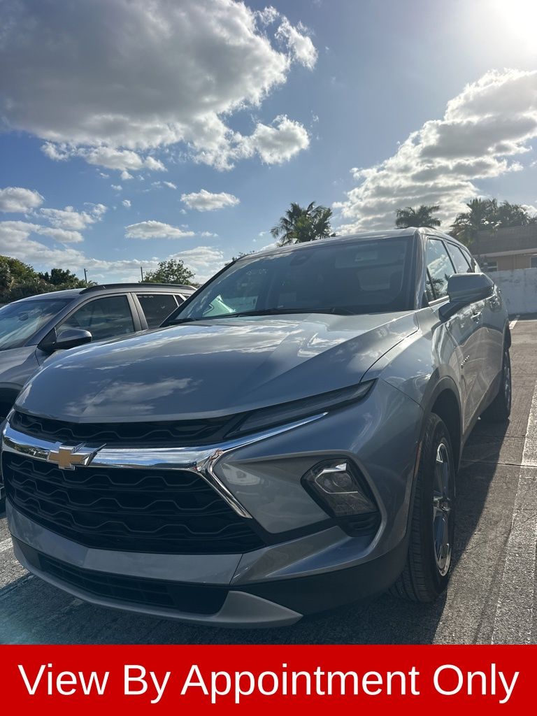 Thumbnail: 2025 Chevrolet Blazer - 1