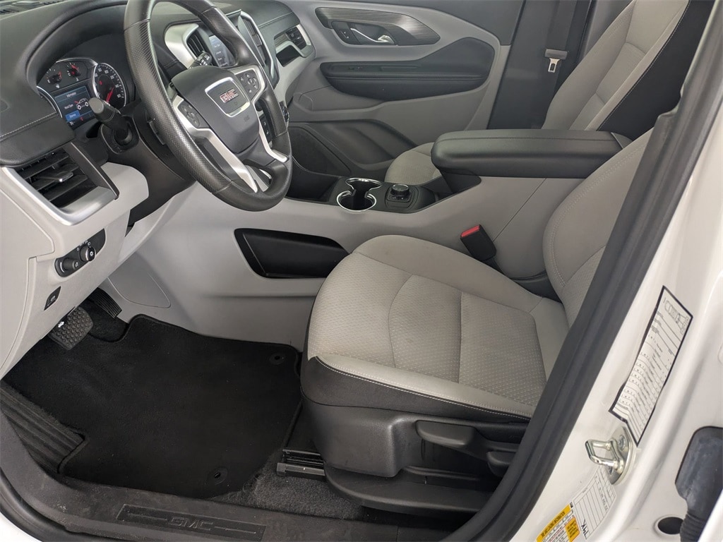 Thumbnail: 2024 GMC Terrain - 21