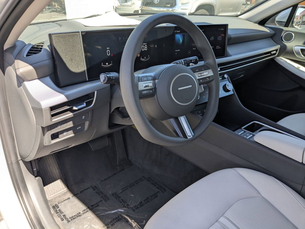 Thumbnail: 2025 Hyundai Sonata - 10