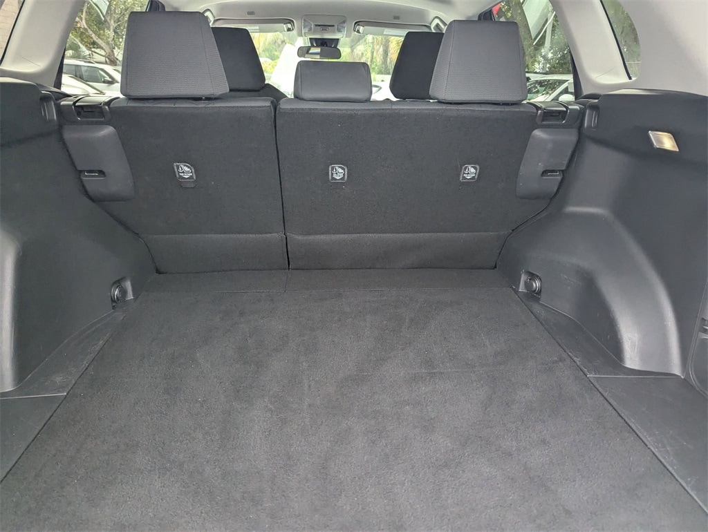 Thumbnail: 2024 Toyota RAV4 - 25