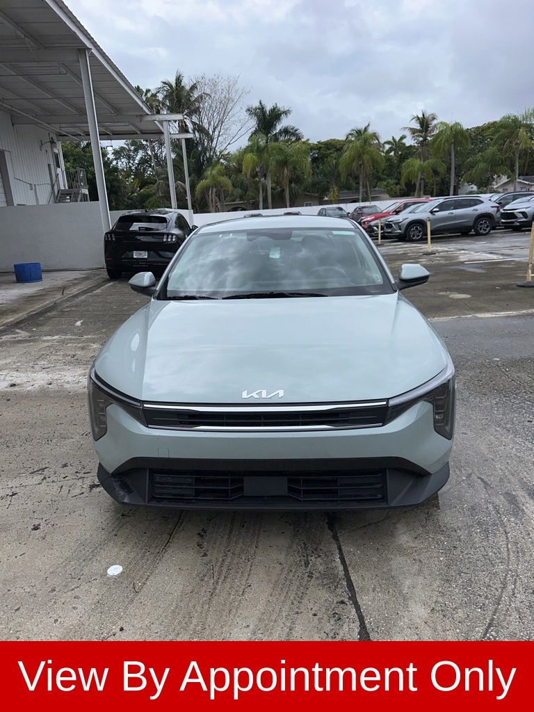 Thumbnail: 2025 Kia K4 - 2