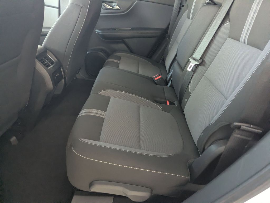 Thumbnail: 2025 Chevrolet Blazer - 21