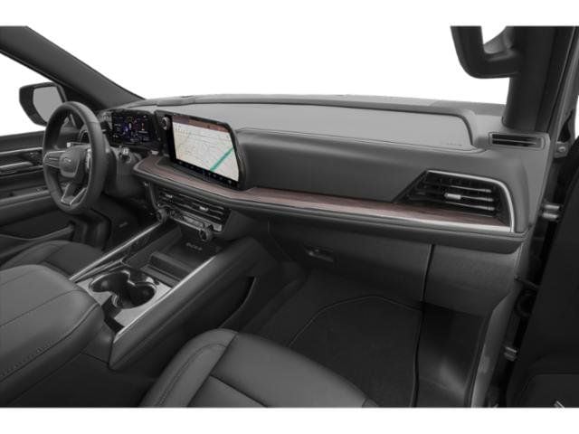 Thumbnail: 2025 Chevrolet Suburban - 17