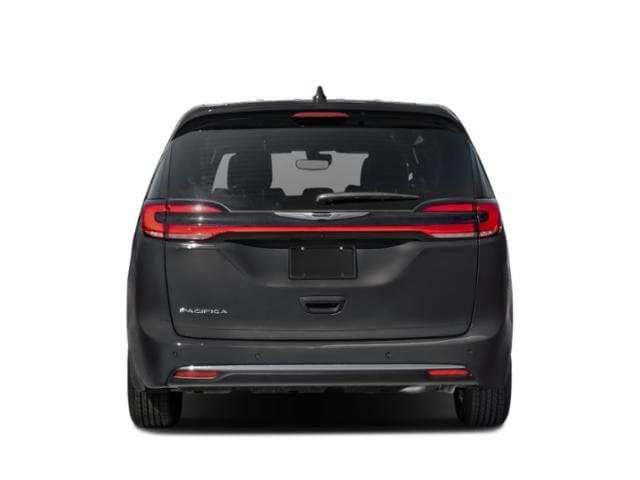 Thumbnail: 2025 Chrysler Pacifica - 8