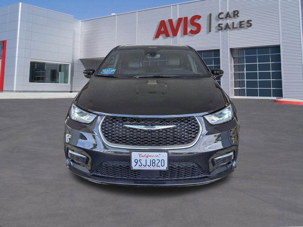 Thumbnail: 2025 Chrysler Pacifica - 2