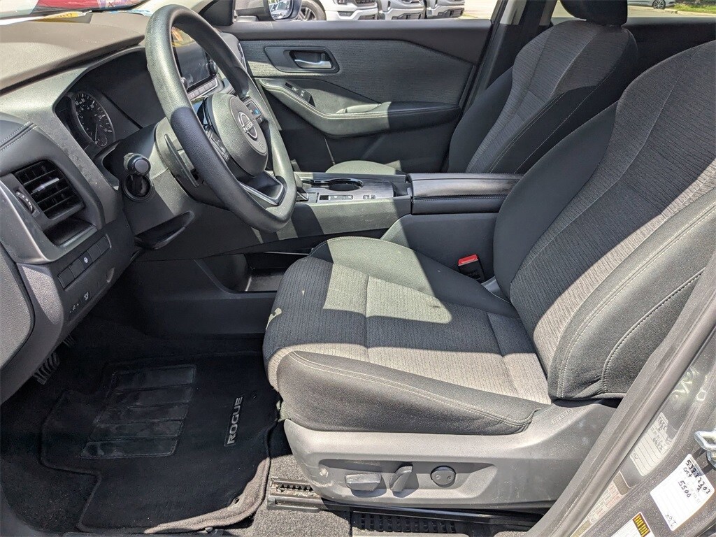 Thumbnail: 2023 Nissan Rogue - 17