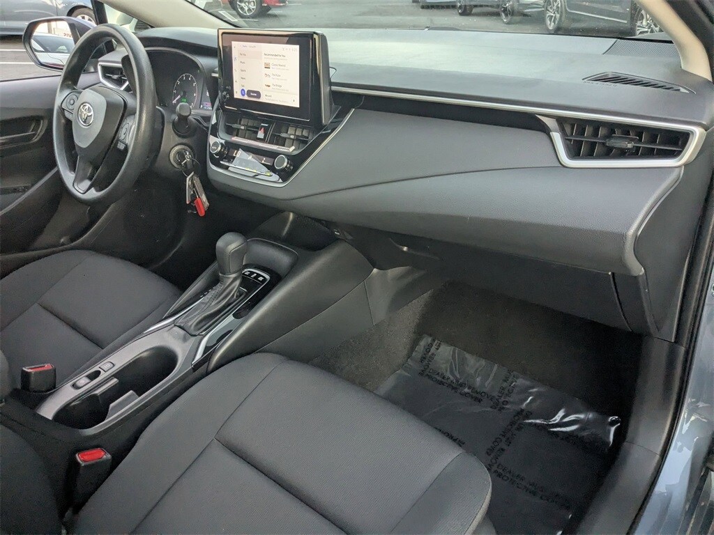 Thumbnail: 2025 Toyota Corolla - 30