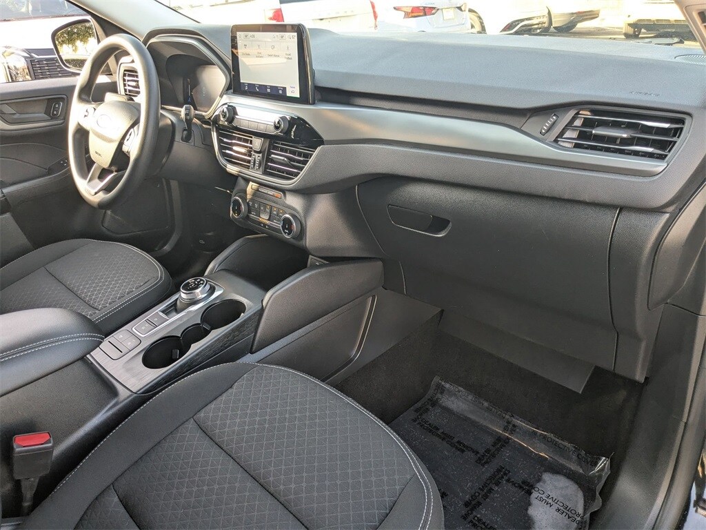 Thumbnail: 2025 Ford Escape - 31