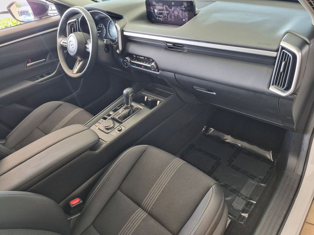 Thumbnail: 2025 Mazda CX-50 - 31