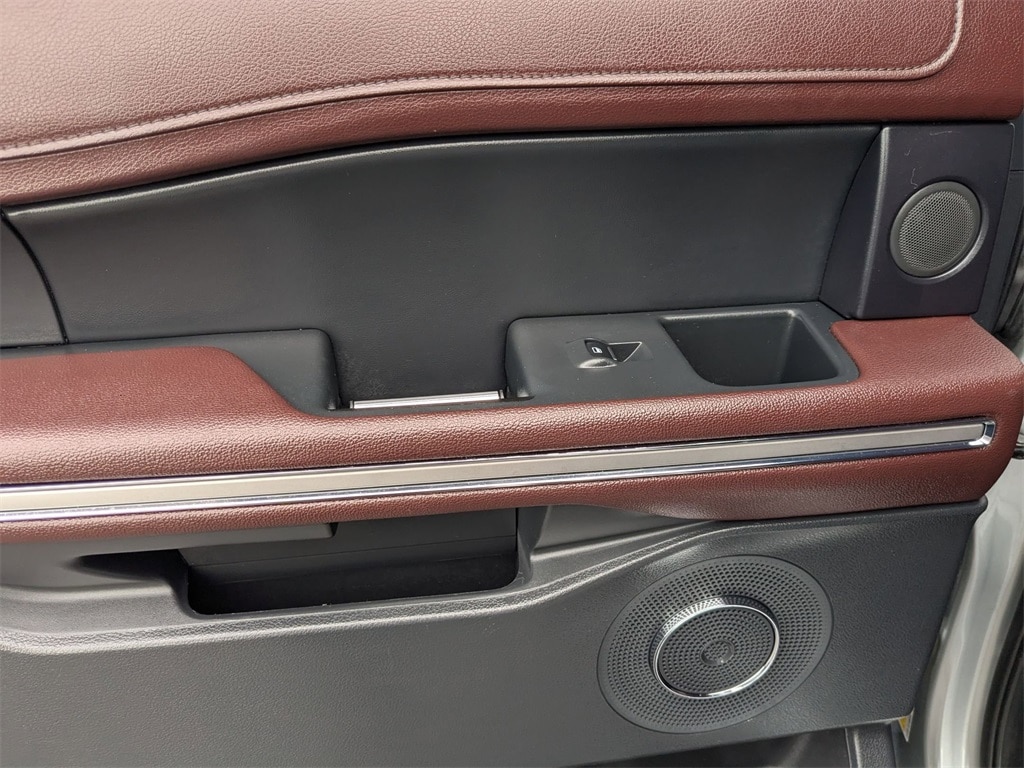 Thumbnail: 2024 Ford Expedition - 25