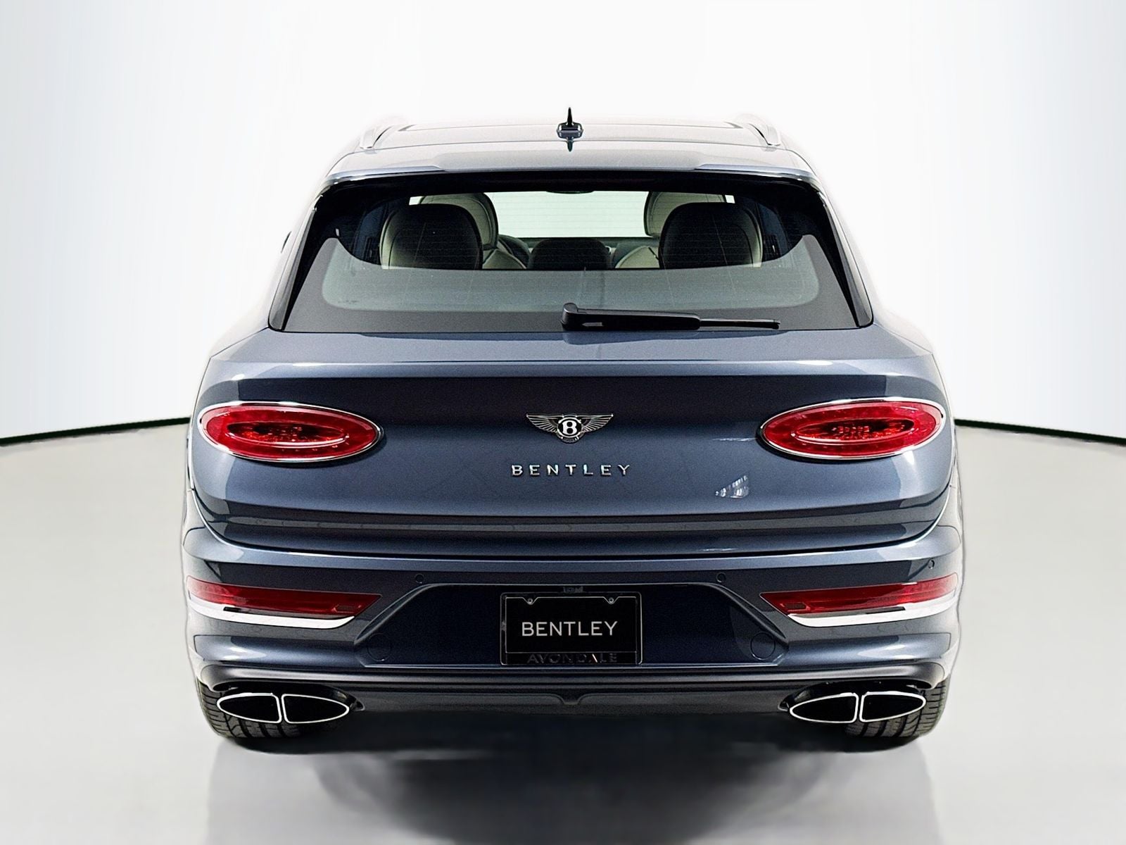 2025 Bentley Bentayga - Photo 6