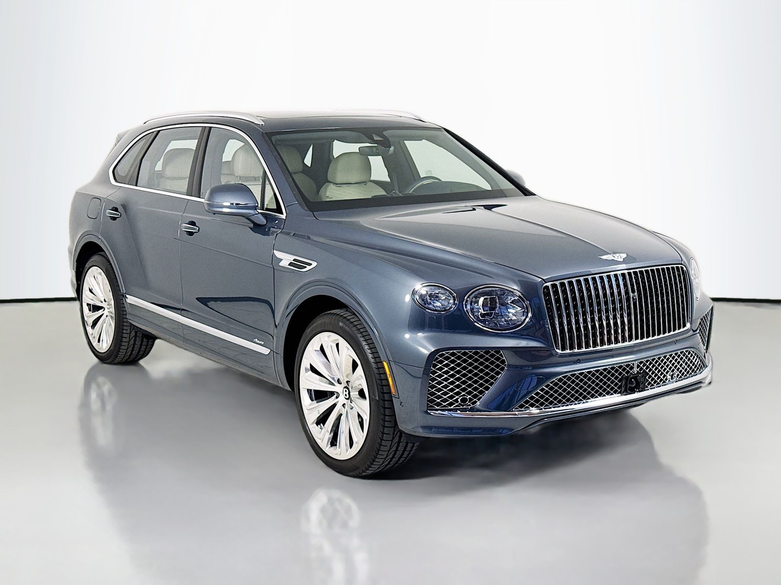 2025 Bentley Bentayga