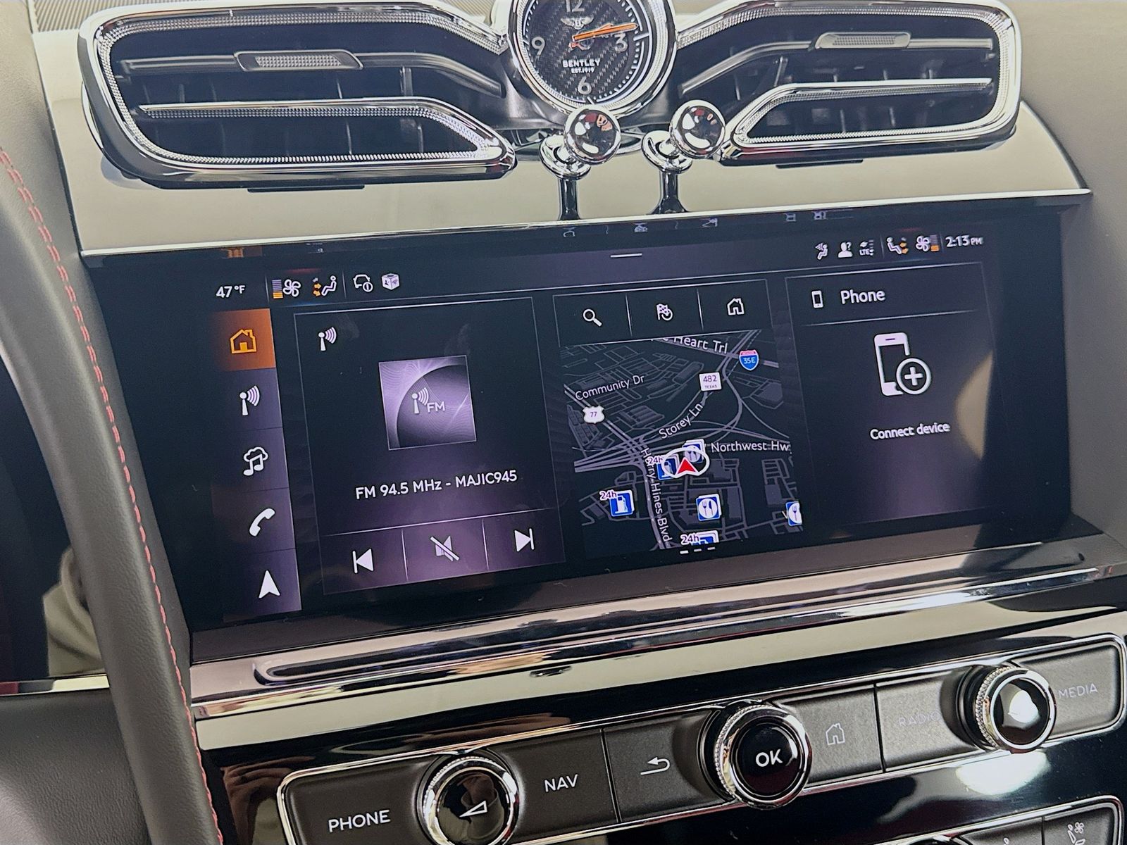 2025 Bentley Bentayga - Photo 13