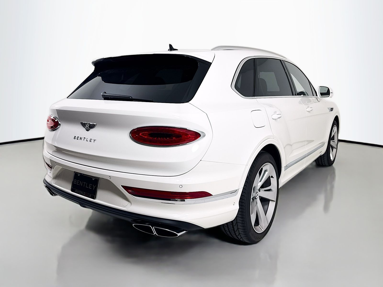 2025 Bentley Bentayga - Photo 7