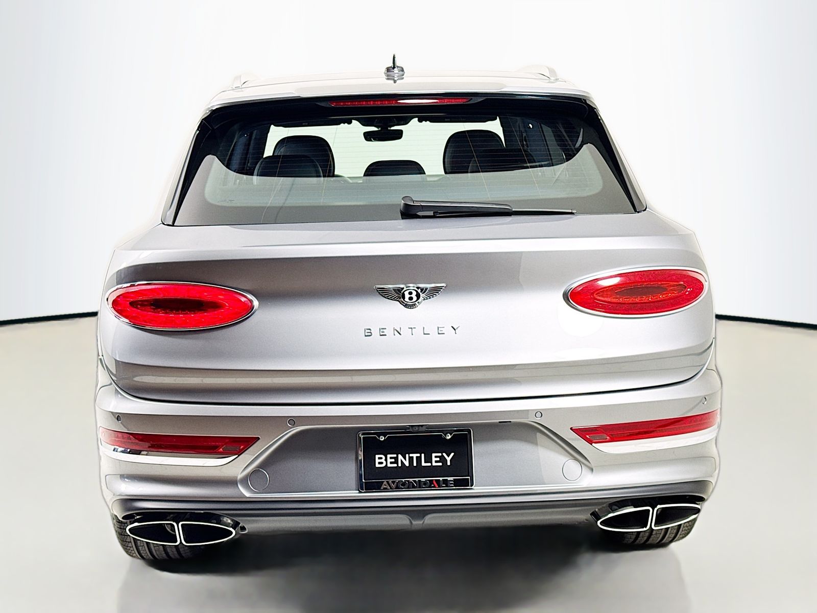 2025 Bentley Bentayga - Photo 6