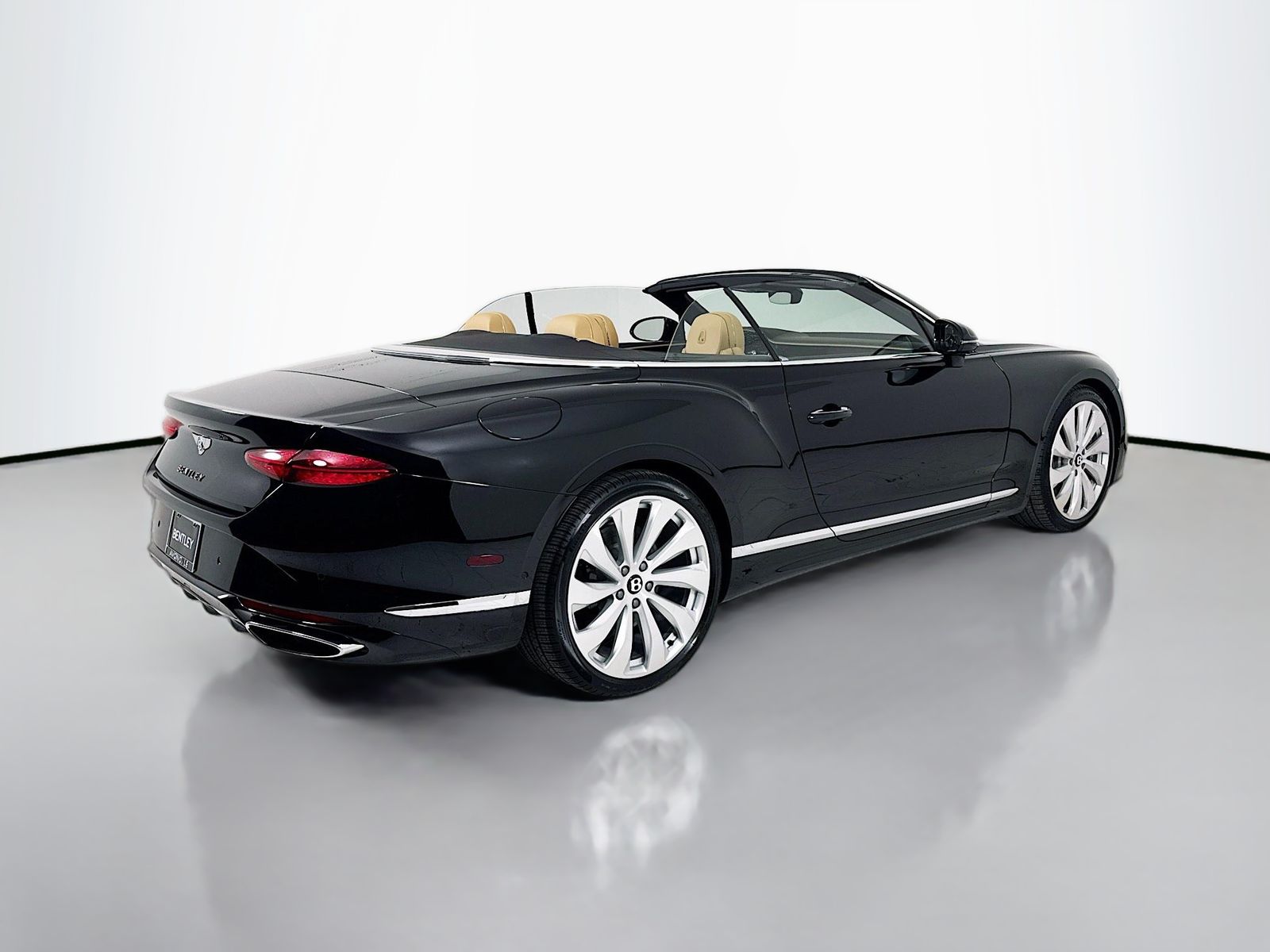 2026 Bentley Continental GTC - Photo 7