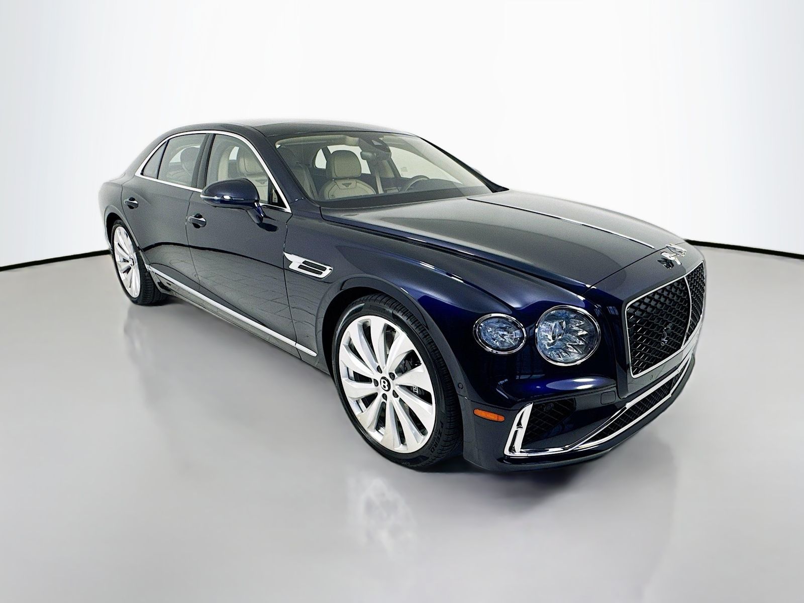 2026 Bentley Flying Spur's photo