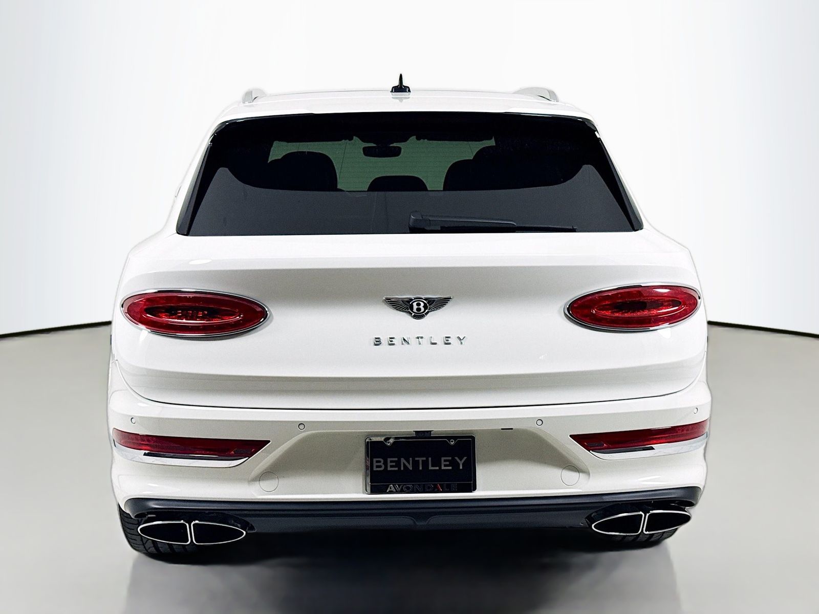 2025 Bentley Bentayga - Photo 6