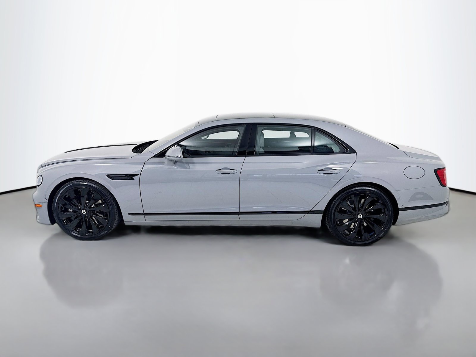 New 2026 Bentley Flying Spur V8 Sedan