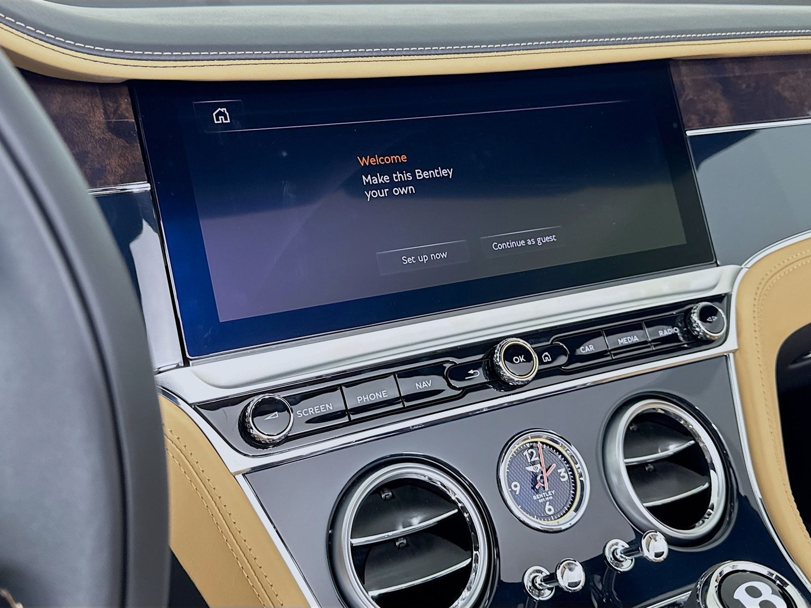 2026 Bentley Continental GTC - Photo 13