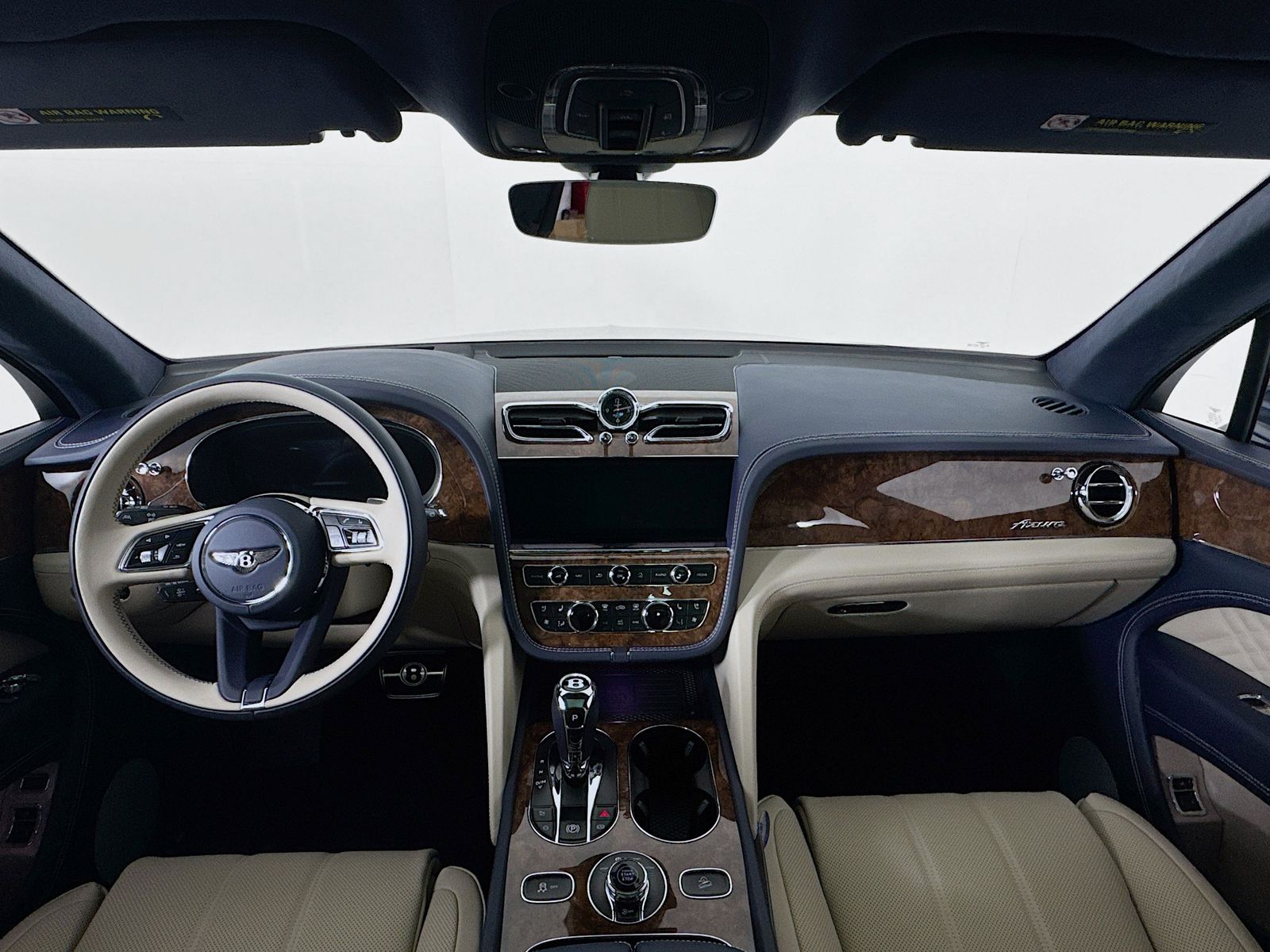 2025 Bentley Bentayga - Photo 21