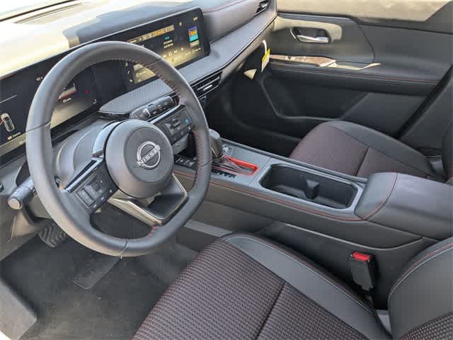 Thumbnail: 2025 Nissan Kicks - 2