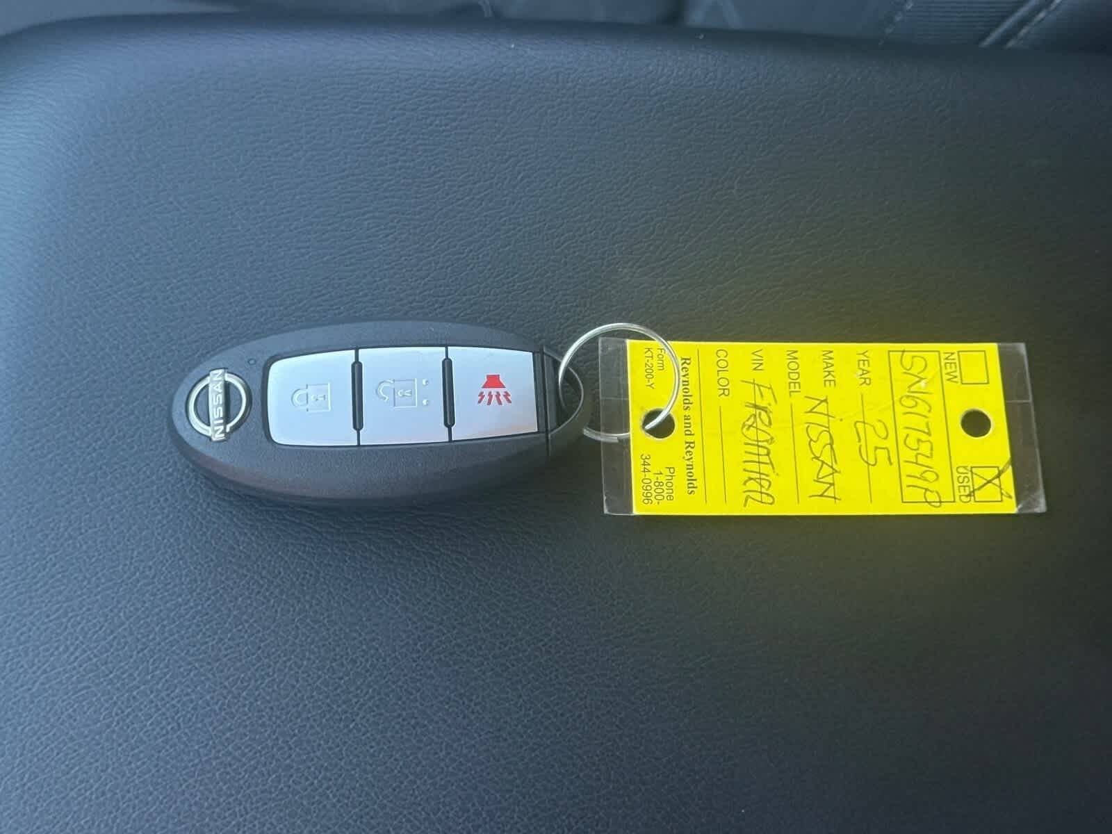 Thumbnail: 2025 Nissan Frontier - 29