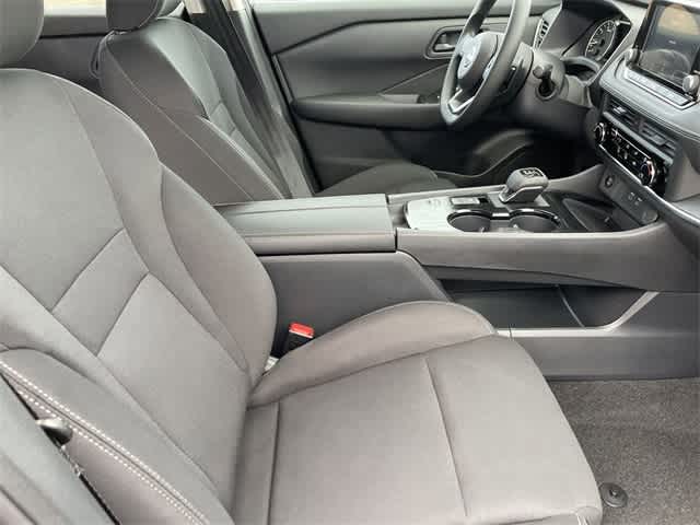 2025 Nissan Rogue S 12
