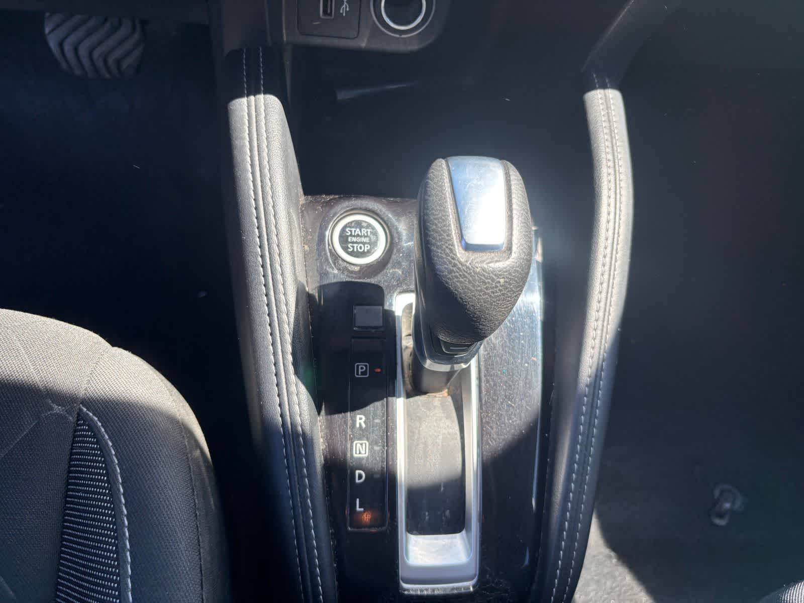 Thumbnail: 2020 Nissan Kicks - 12