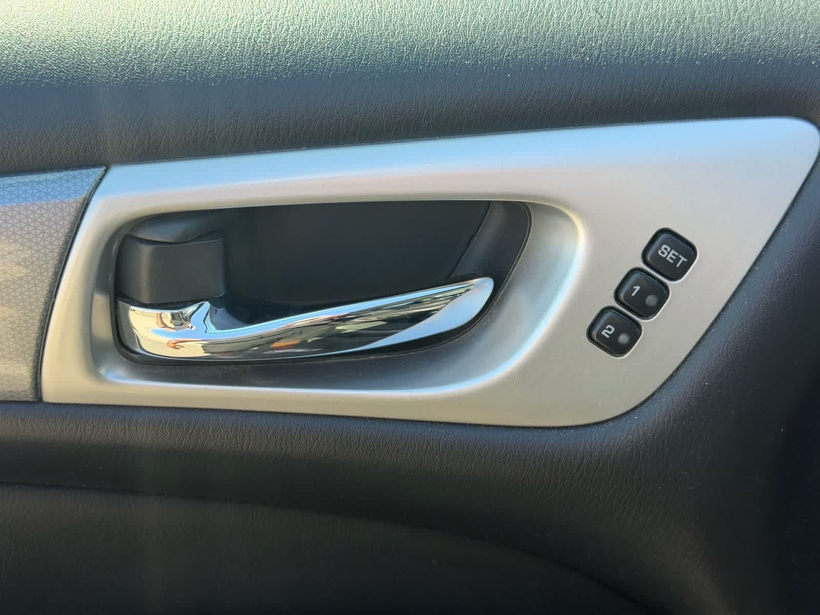 Thumbnail: 2020 Nissan Pathfinder - 9