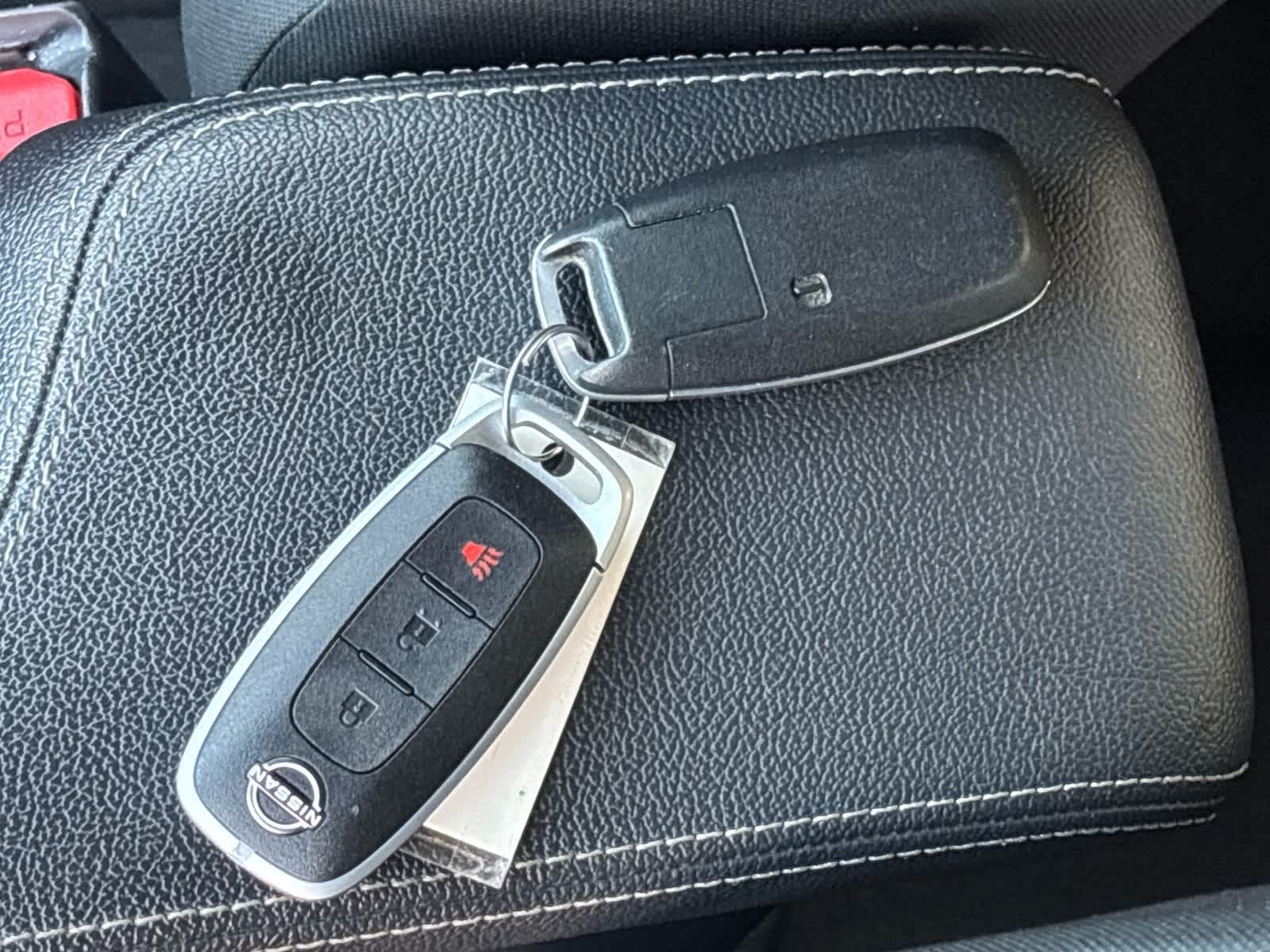 Thumbnail: 2023 Nissan Kicks - 29