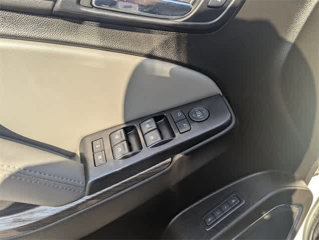 Thumbnail: 2020 Chevrolet Tahoe - 24