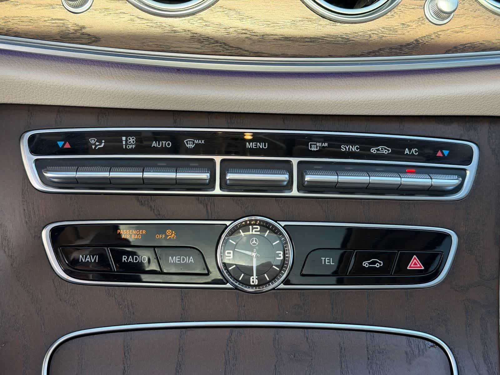 Thumbnail: 2018 Mercedes-Benz E-Class - 21