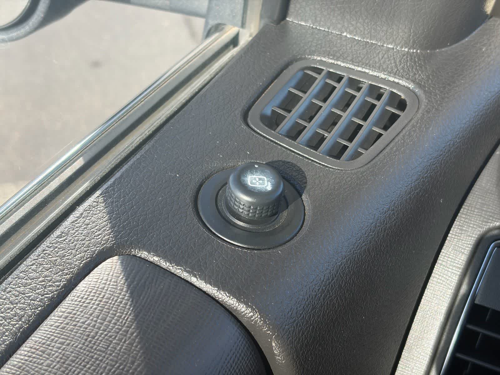 Thumbnail: 2019 Ford Flex - 13