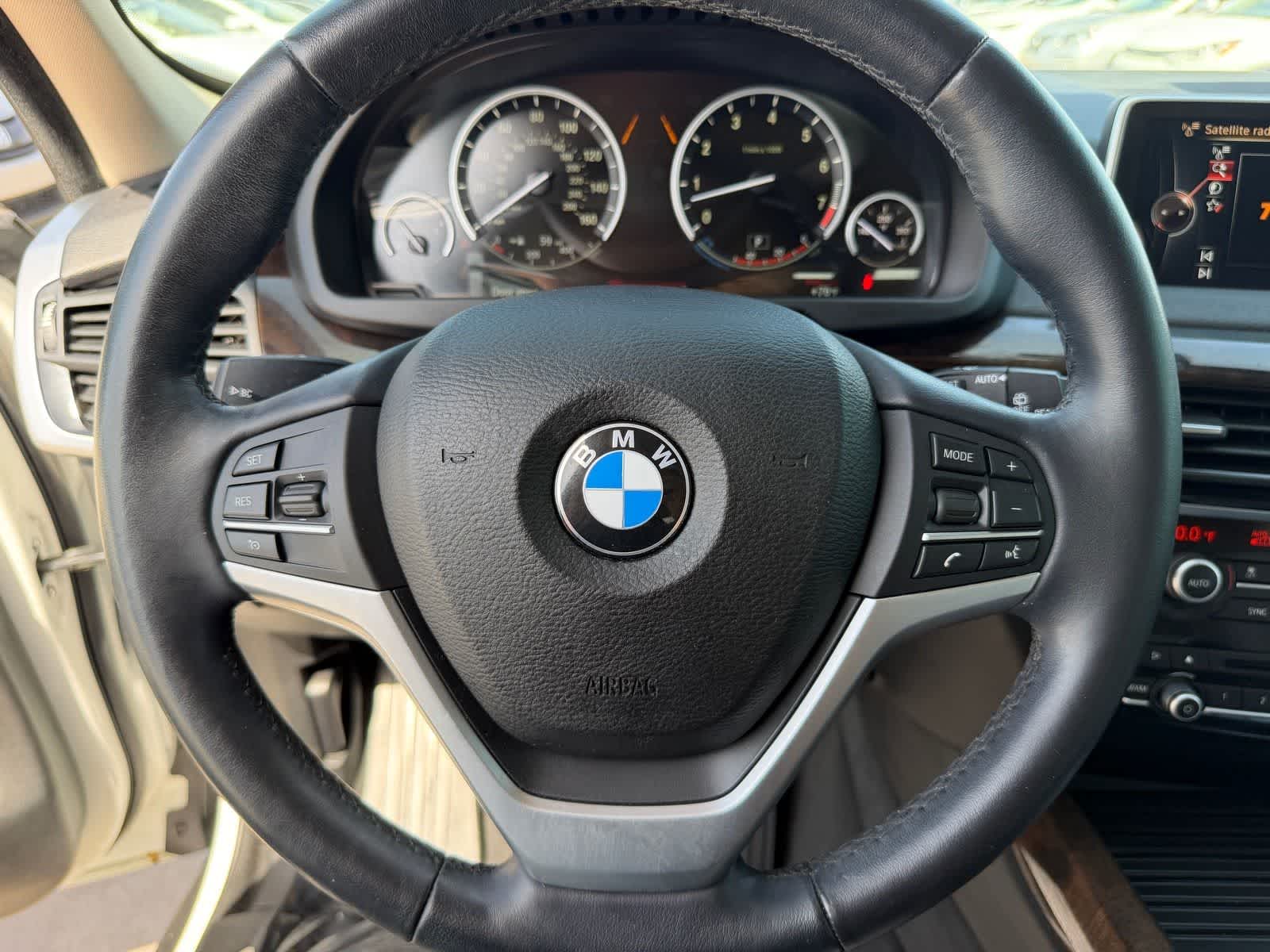 Thumbnail: 2015 BMW X5 - 19