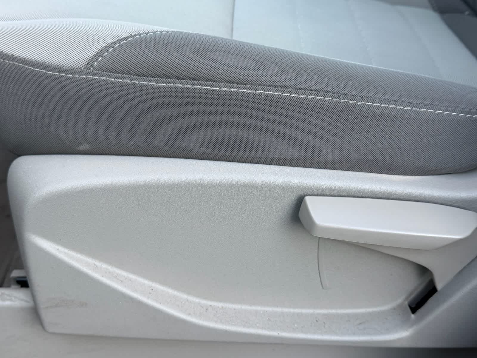 Thumbnail: 2014 Ford C-Max - 17