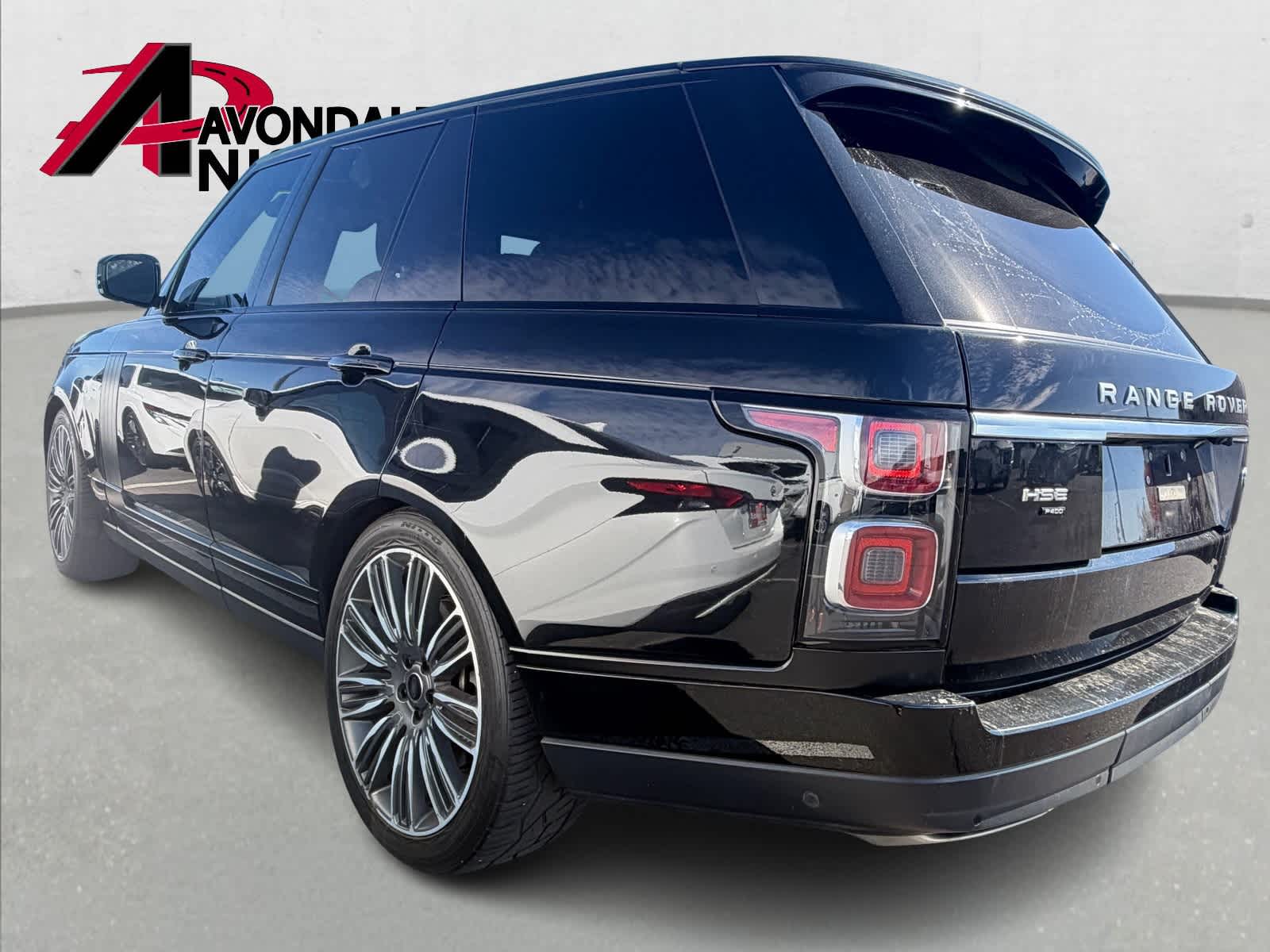 Thumbnail: 2020 Land Rover Range Rover - 3