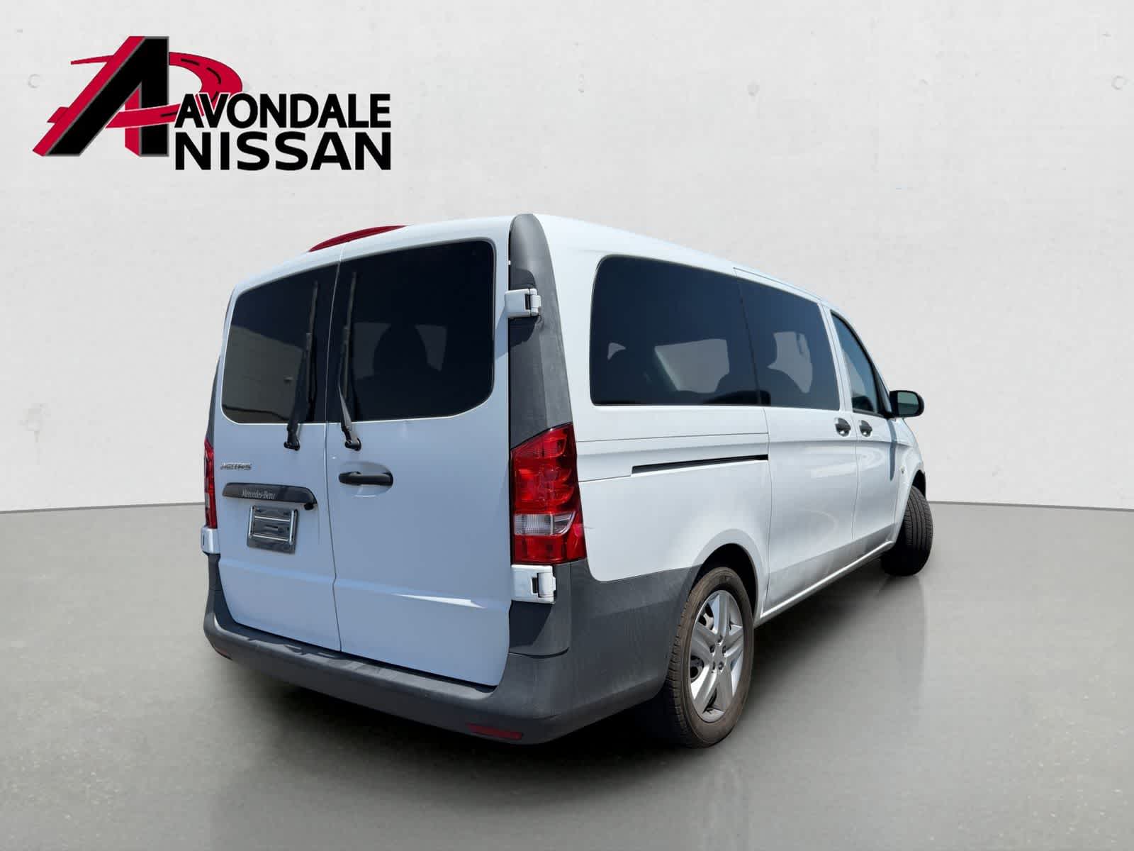 Thumbnail: 2016 Mercedes-Benz Metris - 4