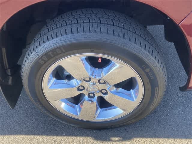 Thumbnail: 2019 RAM 1500 Classic - 10
