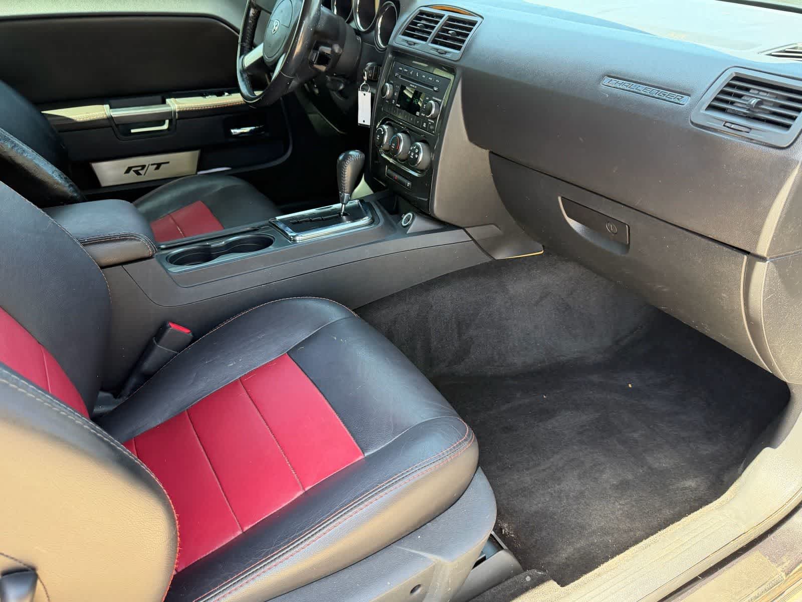 Thumbnail: 2010 Dodge Challenger - 12