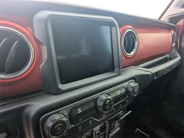 Thumbnail: 2021 Jeep Wrangler - 13