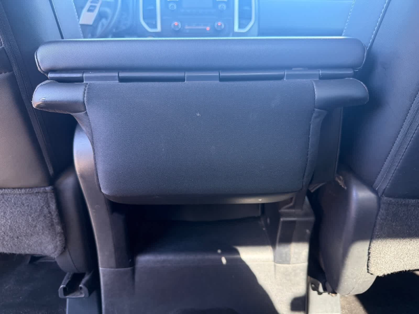 Thumbnail: 2017 Nissan Titan - 15