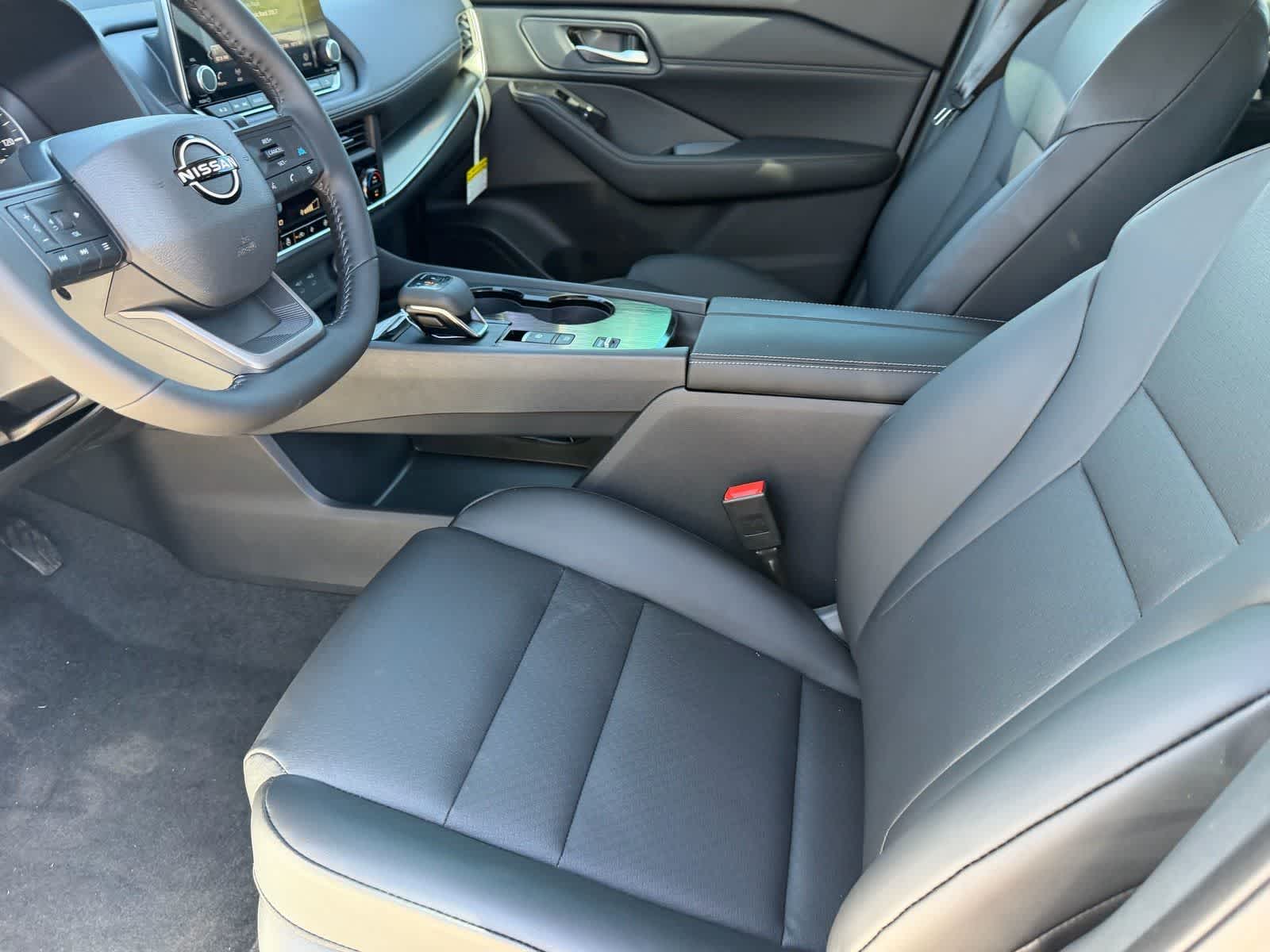 Thumbnail: 2026 Nissan Rogue - 18